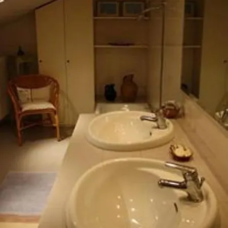 Bed and breakfast Via Della Marina 3 *